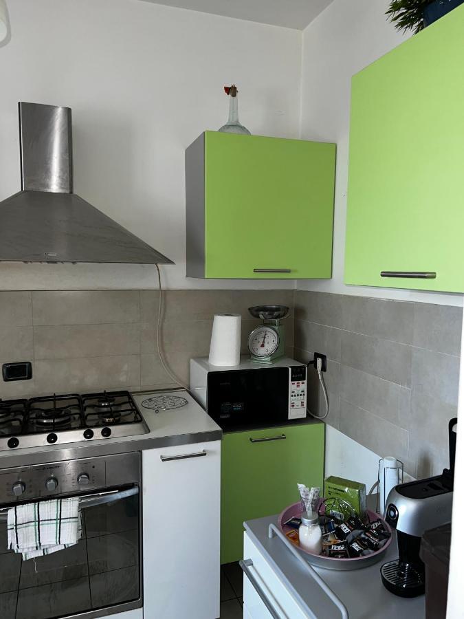 Villino Carlotta - Parking For Bike - Relax - Spazio - Garden - Privacy - Civita Castellana Exterior photo